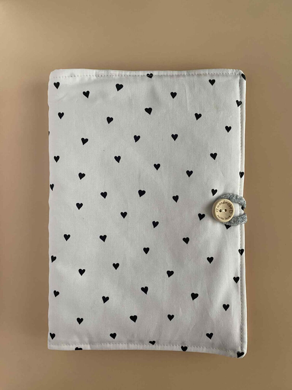 Θήκη Βιβλιαρίου Υγείας Hearts